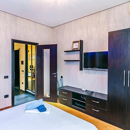 Lovely Sweet Apartment Баку Экстерьер фото